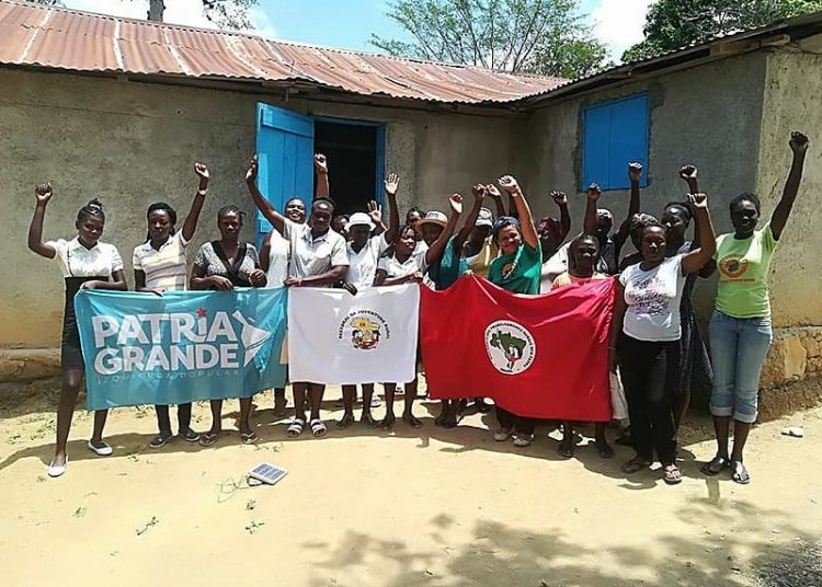 Círculos de formação promovidos pelas brigadas ocorrem mensalmente em diversas regiões do Haiti