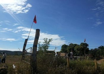 A ação integra a Jornada Nacional de Luta pela Reforma Agrária e 'as famílias denunciam a grilagem de terras na região de Unaí