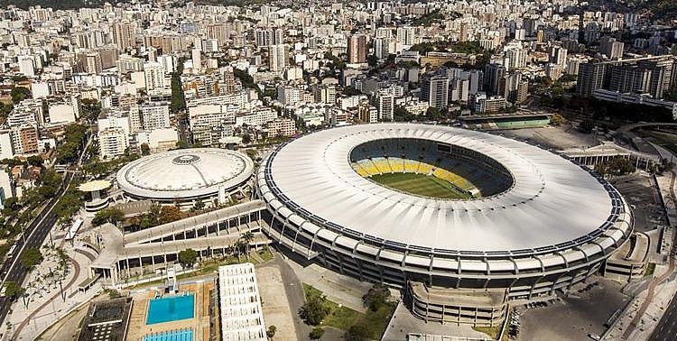 Em estádios e quadras de todo o país, ao menos 69 profissionais da cadeia esportiva foram alvo de discriminação em 2017