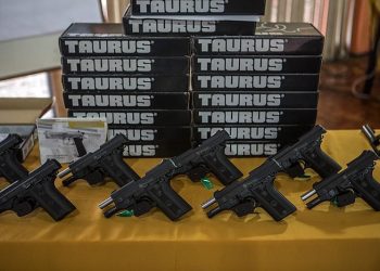 Taurus opera em prejuízo e enfrenta processos judiciais fora do país