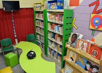 Gestão municipal fechou salas de leitura e brinquedotecas em pelo menos 33 escolas de educação infantil no município