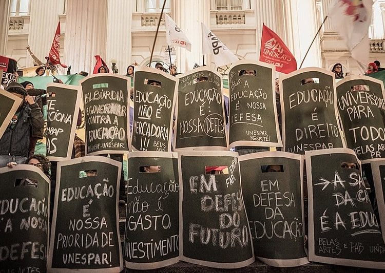Algumas universidades federais podem não terminar o ano em funcionamento.