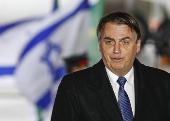 Bolsonaro visa aprofundar o alinhamento automático com os EUA adotando a doutrina do inimigo interno que criminaliza a luta social