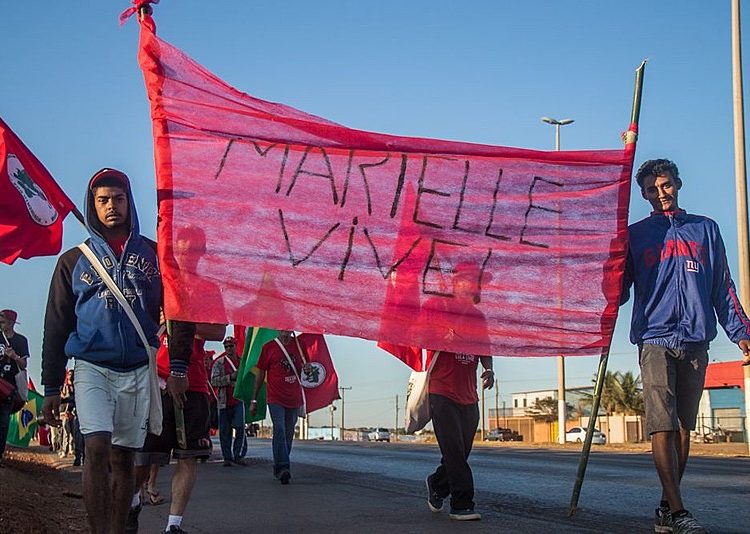 “Marielle foi uma guerreira enquanto estava aqui na terra. E mataram ela por causa disso, principalmente porque ela lutava por nós"