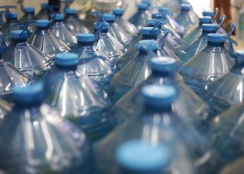 Transnacionais do setor alimentício investem na privatização dos serviços de água para dominar "mercados potenciais"