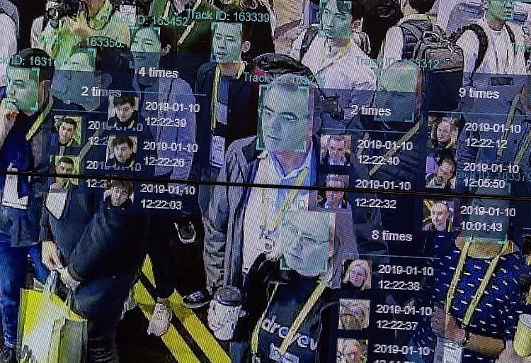 O "desafio dos 10 anos" trouxe à tona discussão sobre segurança e privacidade de dados na internet