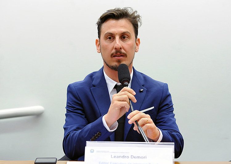 Demori: “Andamos com segurança porque vivemos num país onde publicar informação de interesse público se torna um risco de vida"