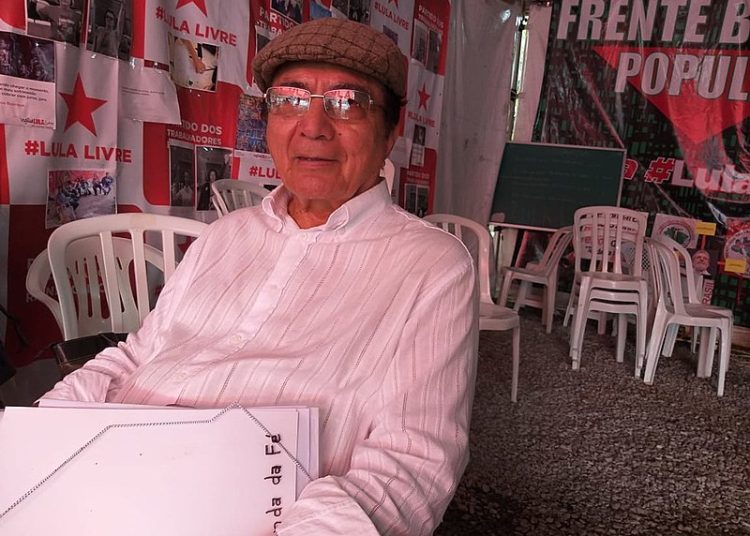 Fragoso pretende passar as férias em frente à sede da Superintendência da Polícia Federal, em Curitiba
