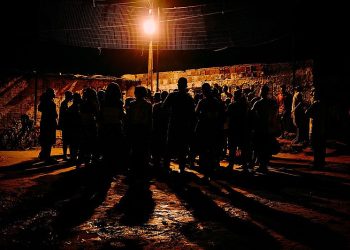 Uma das questões é como garantir a segurança e liberdade dos jovens para executar intervenções artísticas em locais públicos