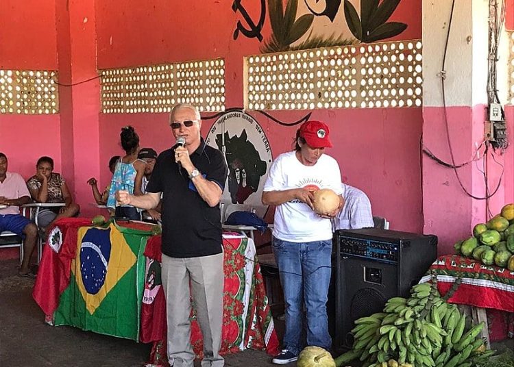 O deputado federal Frei Anastácio foi o autor do requerimento que trouxe a comissão à Paraíba.