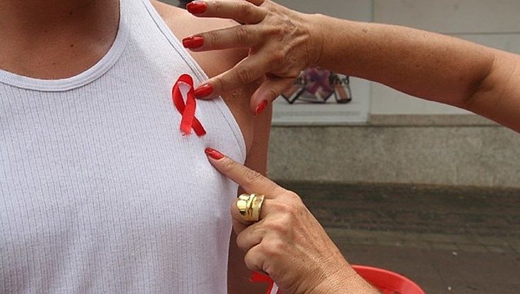O Dia Mundial de Combate à Aids é celebrado no dia 1° de dezembro
