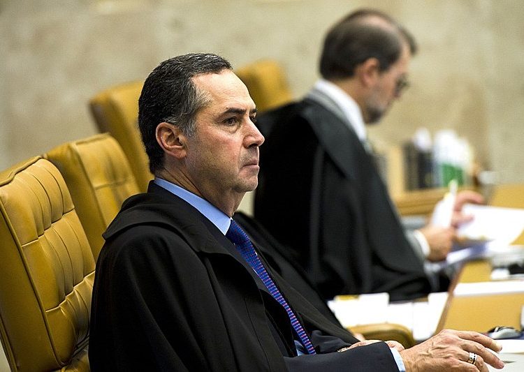 Senadoras afirmam que número mínimo de sessões ordinárias não foi cumprido
