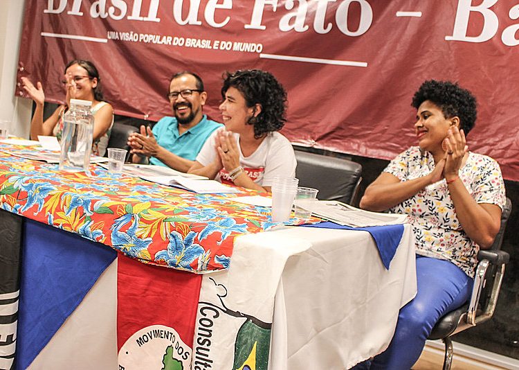 Ato de lançamento do Brasil de Fato Bahia debate comunicação popular