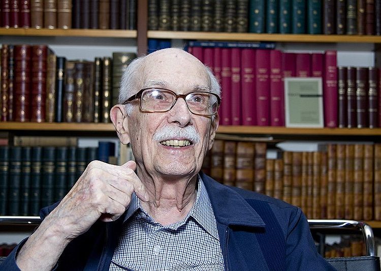 Um dos espaços da Escola Nacional Florestan Fernandes homenageará professor falecido na sexta-feira (12)