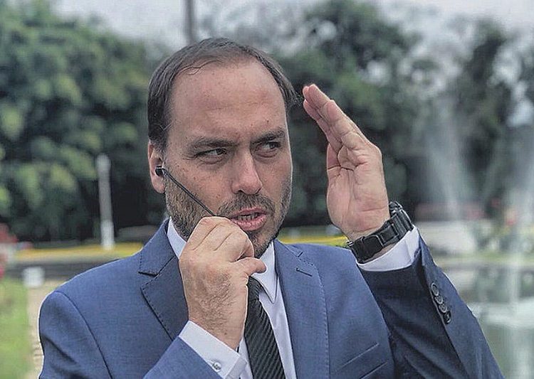 A Câmara dos Vereadores deve analisar com rigor o que representa um de seus integrantes divulgar tal baixaria
