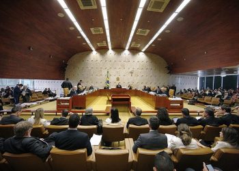 A possibilidade de criminalização da homofobia é debatida na Ação Direta de Inconstitucionalidade por Omissão (ADO) nº 26