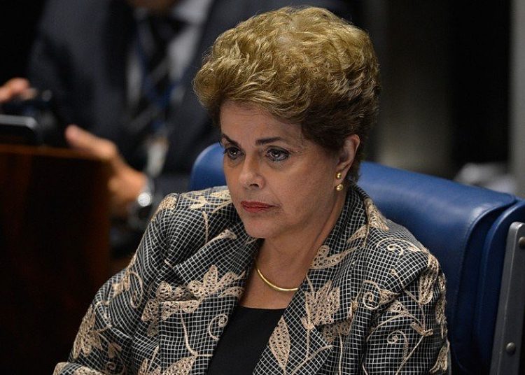 Ex-presidenta Dilma Rousseff enalteceu a luta dos atingidos por barragens