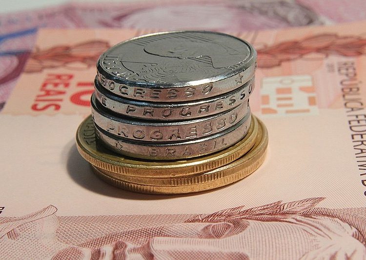 IPCA fechou abaixo da meta inflacionária pela primeira vez na história