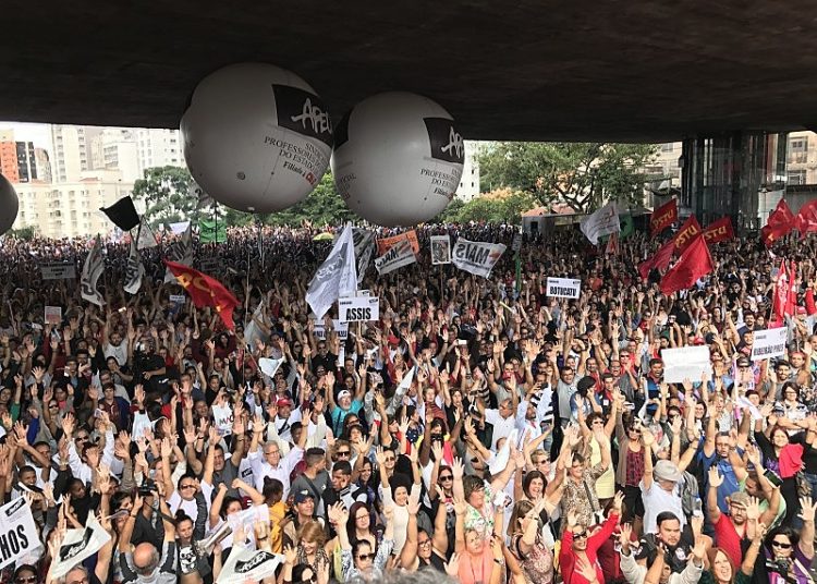 Dia Nacional de Mobilização: cerca de 70 mil pessoas participaram em São Paulo