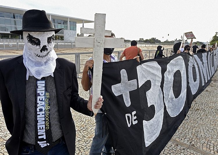 protesto bolsonaro impeachment