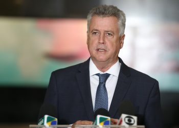 DF: Rodrigo Rollemberg assumirá vaga na Câmara e deve fortalecer base de apoio ao governo Lula