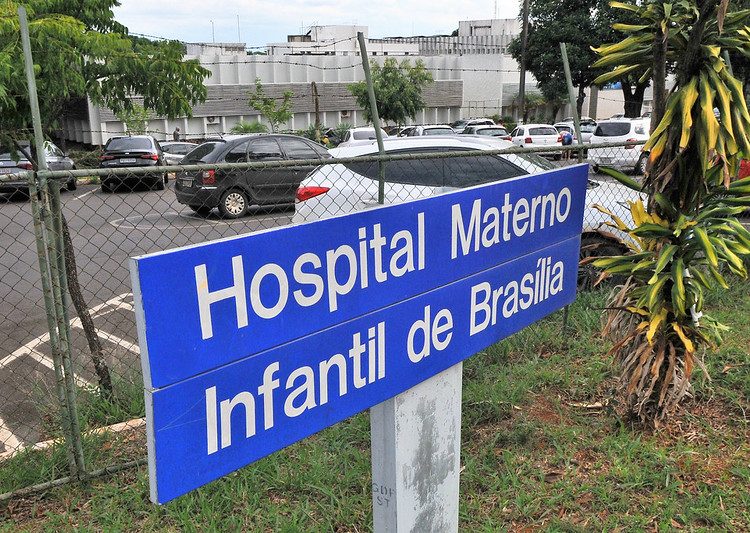 Superlotação e precariedade: UTIs neonatais do DF operam no limite