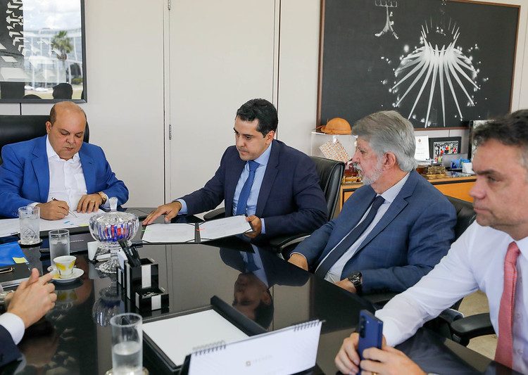 O que representa um presidente do Iges à frente da Secretaria de Saúde do DF?
