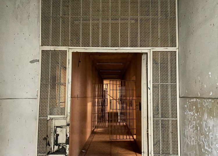 Ocupação do antigo Dops escancara disputa por memória em BH e autoritarismo de Zema 
