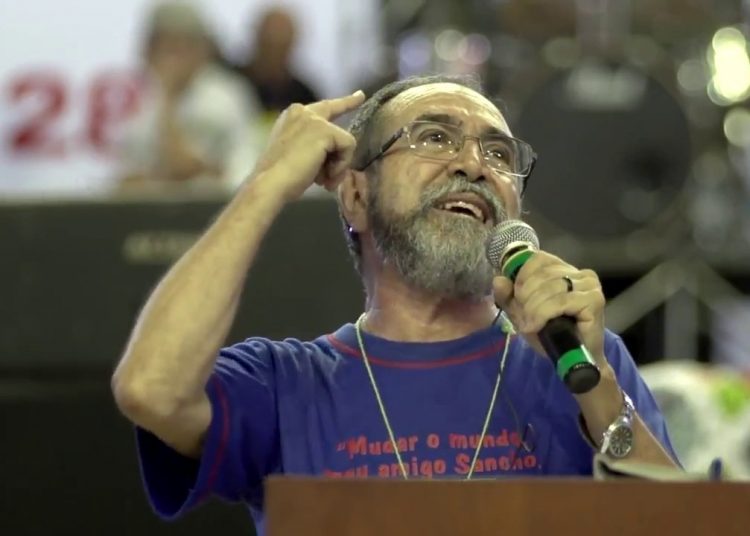 ‘Quando se luta por um mundo novo, então é Páscoa’, afirma padre de BH Manoel Godoy