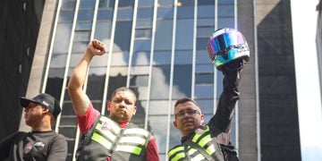 Lideranças participaram de ato na Paulista em apoio ao VAT e denunciaram reajuste proposto pelo iFood: "migalhas"